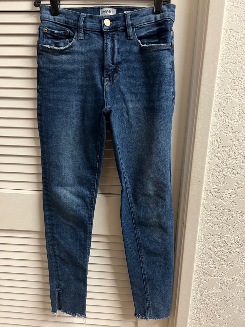 Kensie Dark Blue Skinny Jeans Raw Hem High Rise, vintage luxe, Sz 4/27